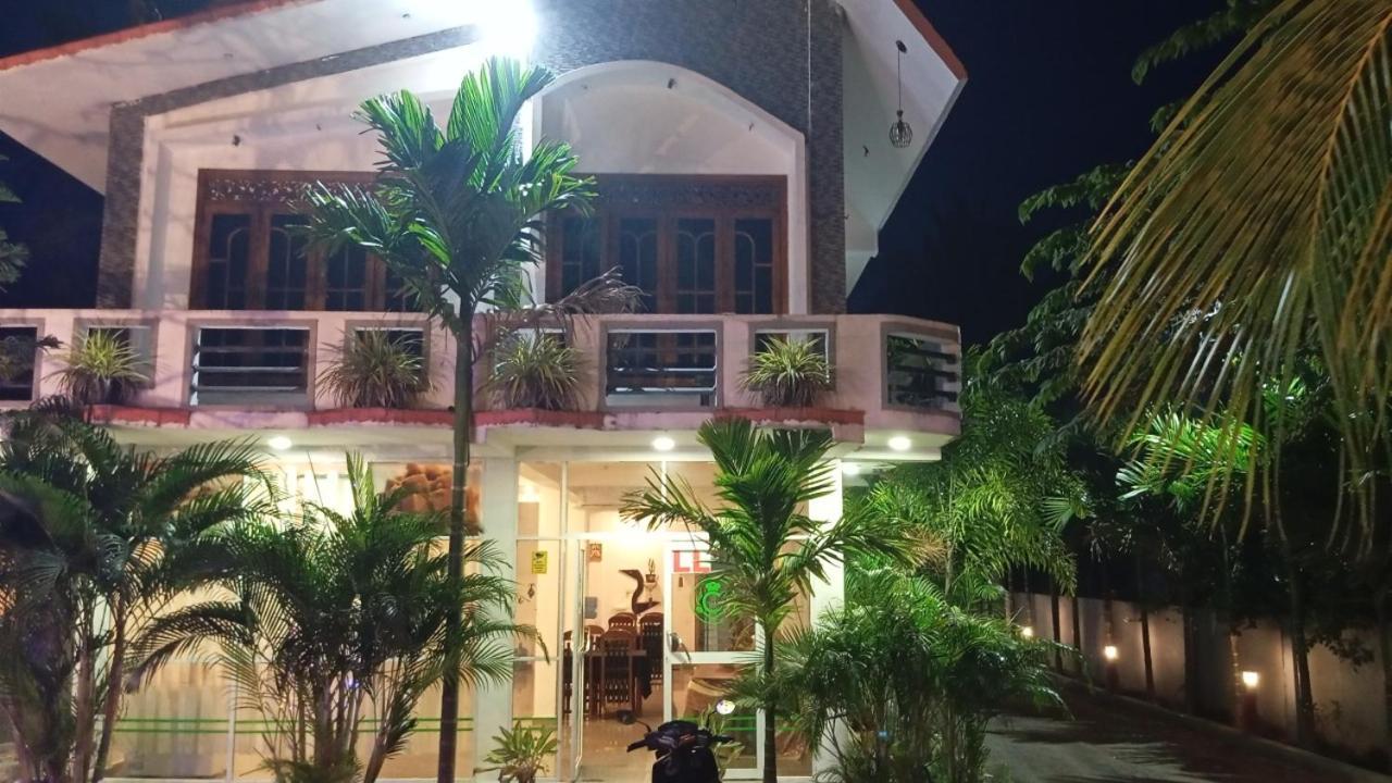 Green Star Villa Jaffna Exterior foto